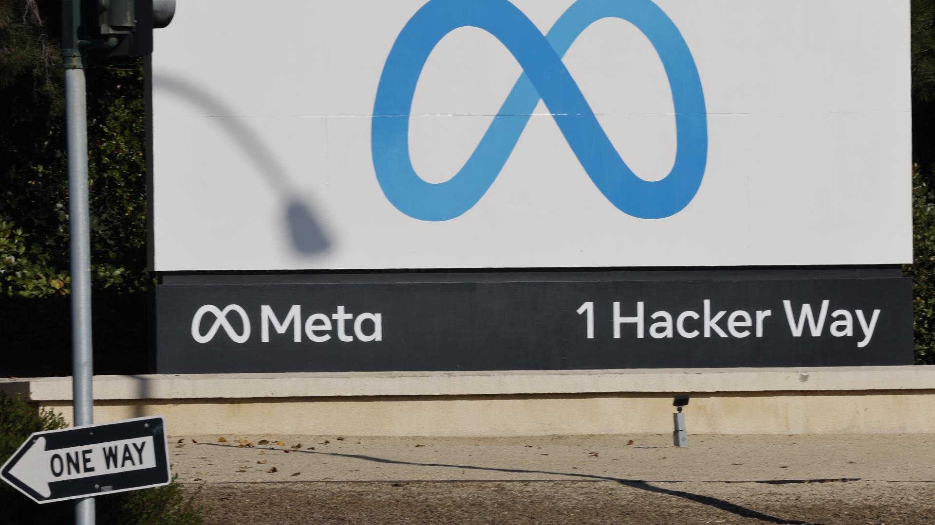 Πρόστιμο €251 εκ. στη Meta για χακάρισμα λογαριασμών χρηστών Facebook το 2018