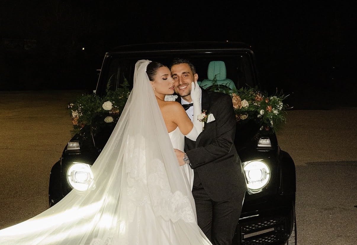 Μαριαλένα - Σάκης: Το εντυπωσιακό φωτογραφικό άλμπουμ από τον παραμυθένιο γάμο τους