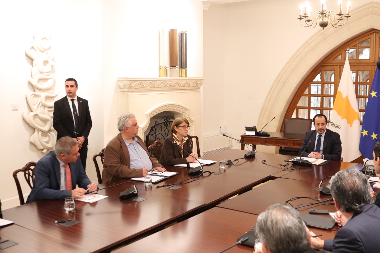 Εκτός σεναρίων η μείωση συντάξεων – Τι είπε στις συντεχνίες ο ΠτΔ