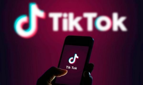 TikTok: Τι θα συμβεί αν κλείσει η πρόσβαση της πλατφόρμας στην Αμερική
